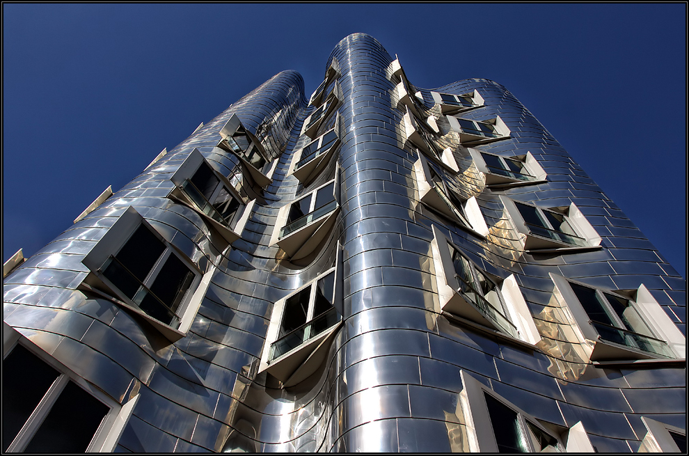 Medienhafen Düsseldorf - Frank O'Gehry Haus