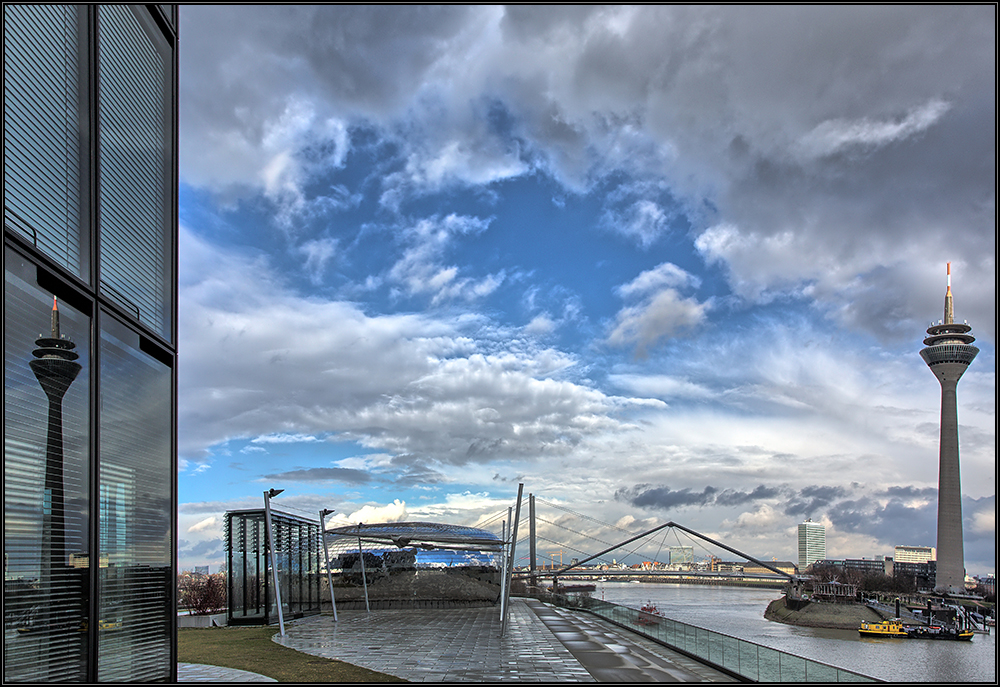 Düsseldorf Medienhafen - Julo-Levin-Ufer