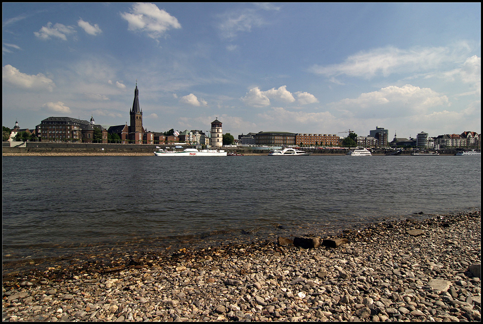 Düsseldorf - View from Oberkassel