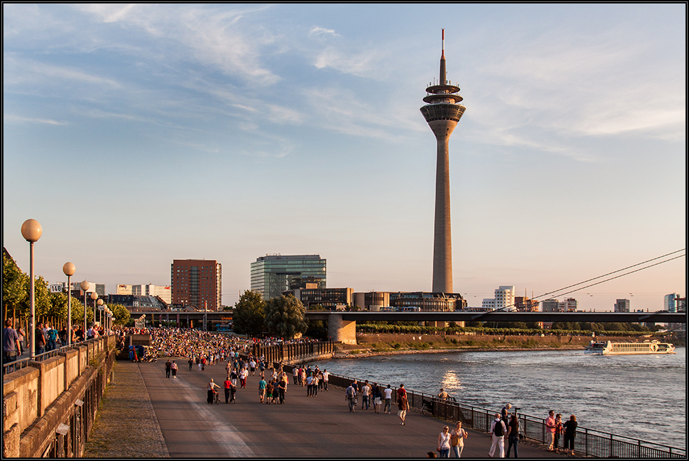  Rheinufer Düsseldorf